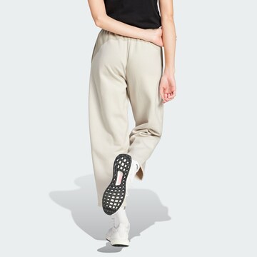 ADIDAS SPORTSWEAR - Loosefit Pantalón deportivo 'Essentials' en gris