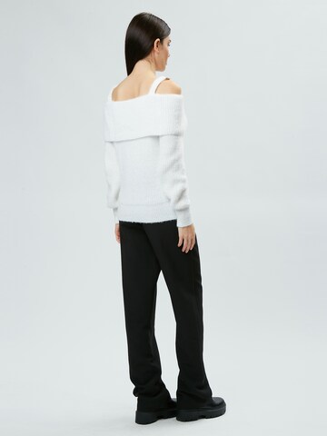 Pullover di Influencer in bianco