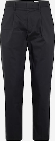 NN07 Tapered Pleat-Front Pants 'Bill 1680' in Black: front