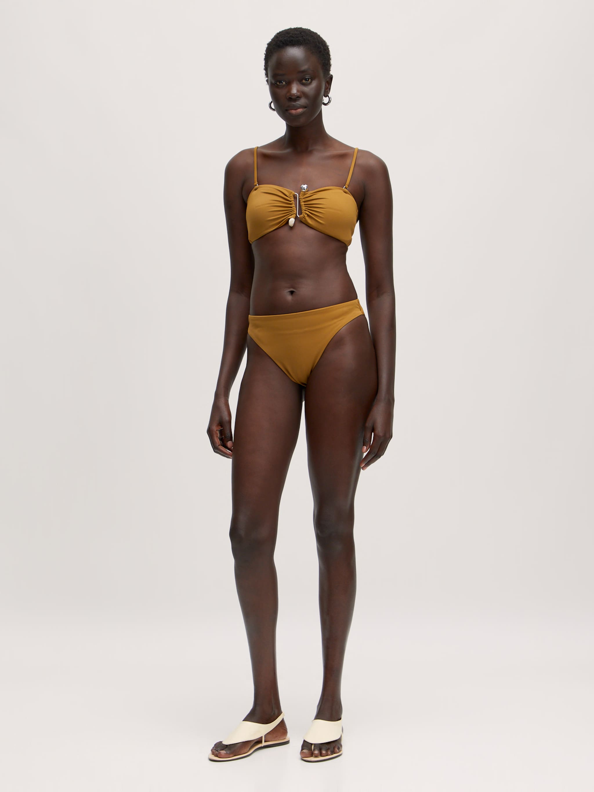 EDITED Producten Bikinibroek 'Ike' Bruin