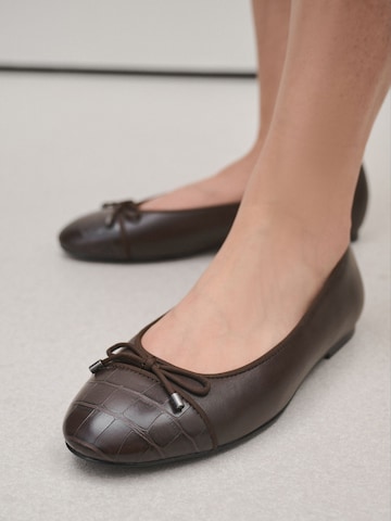 Next Ballerina 'Forever Comfort®' in Bruin