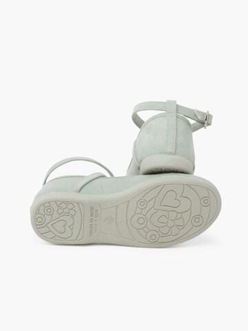 Ballerina di Pisamonas in verde