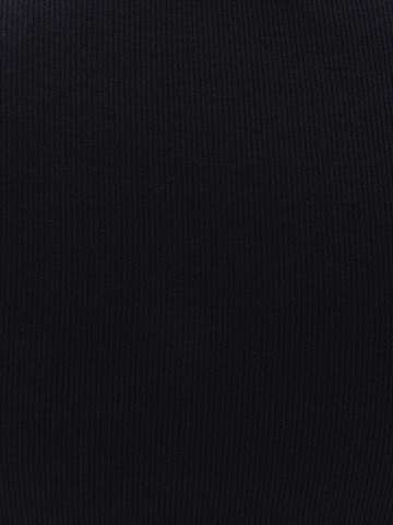 OXXO Top in Black