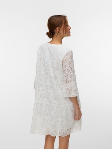 VERO MODA Mekko 'VMHONEY' värissä valkoinen