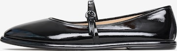 CESARE GASPARI Ballerina in Schwarz: Vorderseite