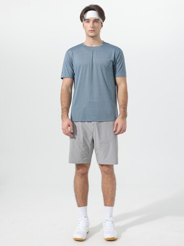 YOUTHUP Performance Shirt 'Kühlschicht' in Blue