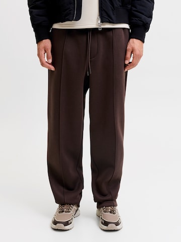 JACK & JONES Loose fit Trousers 'JPSTKARL BRADLEY' in Brown: front