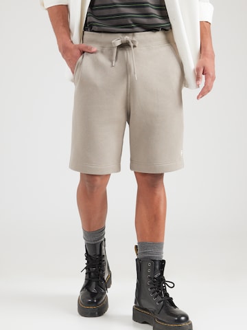 Loosefit Pantalon 'Premium Core' G-STAR en gris : devant