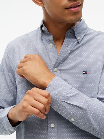 TOMMY HILFIGER Tavaline suurus Triiksärk, värv sinine: eest vaates