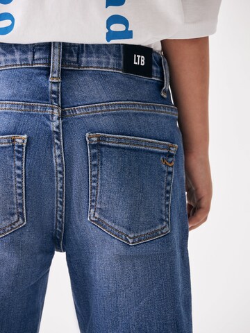 Tapered Jeans 'Frey B' di LTB in blu