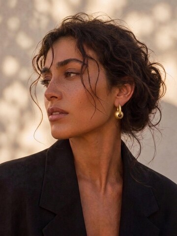 DNSK Copenhagen Örhängen 'SOLGERD' i guld