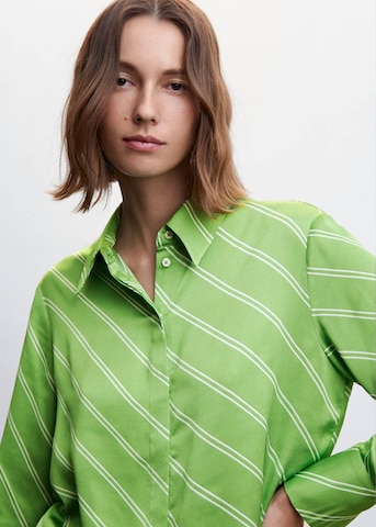MANGO Блуза 'Ideale' в зелено
