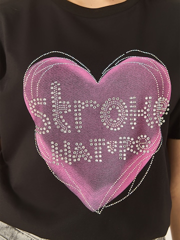 Bianco Lucci T-shirt i svart