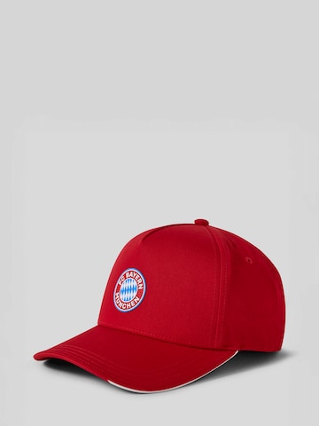 FC BAYERN MÜNCHEN Baseballcap Essentials in Rot: Vorderseite