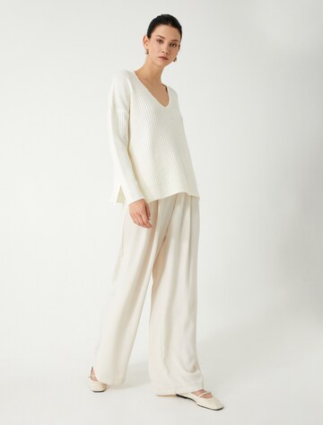 Koton Pullover in Weiß