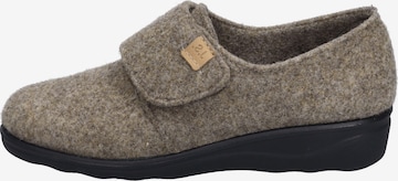 JOSEF SEIBEL Huisschoenen 'Nice 09' in Bruin: voorkant