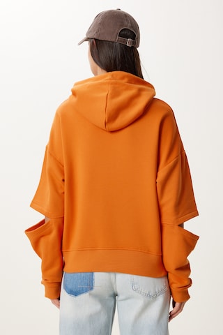 Happiness İstanbul Sweatshirt in Oranje