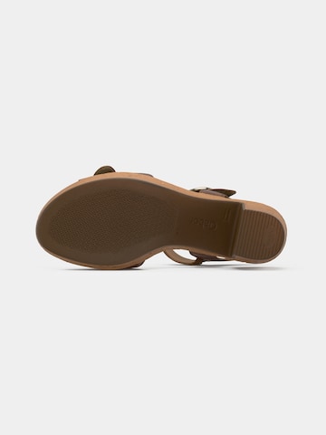 GABOR Sandalen met riem in Bruin