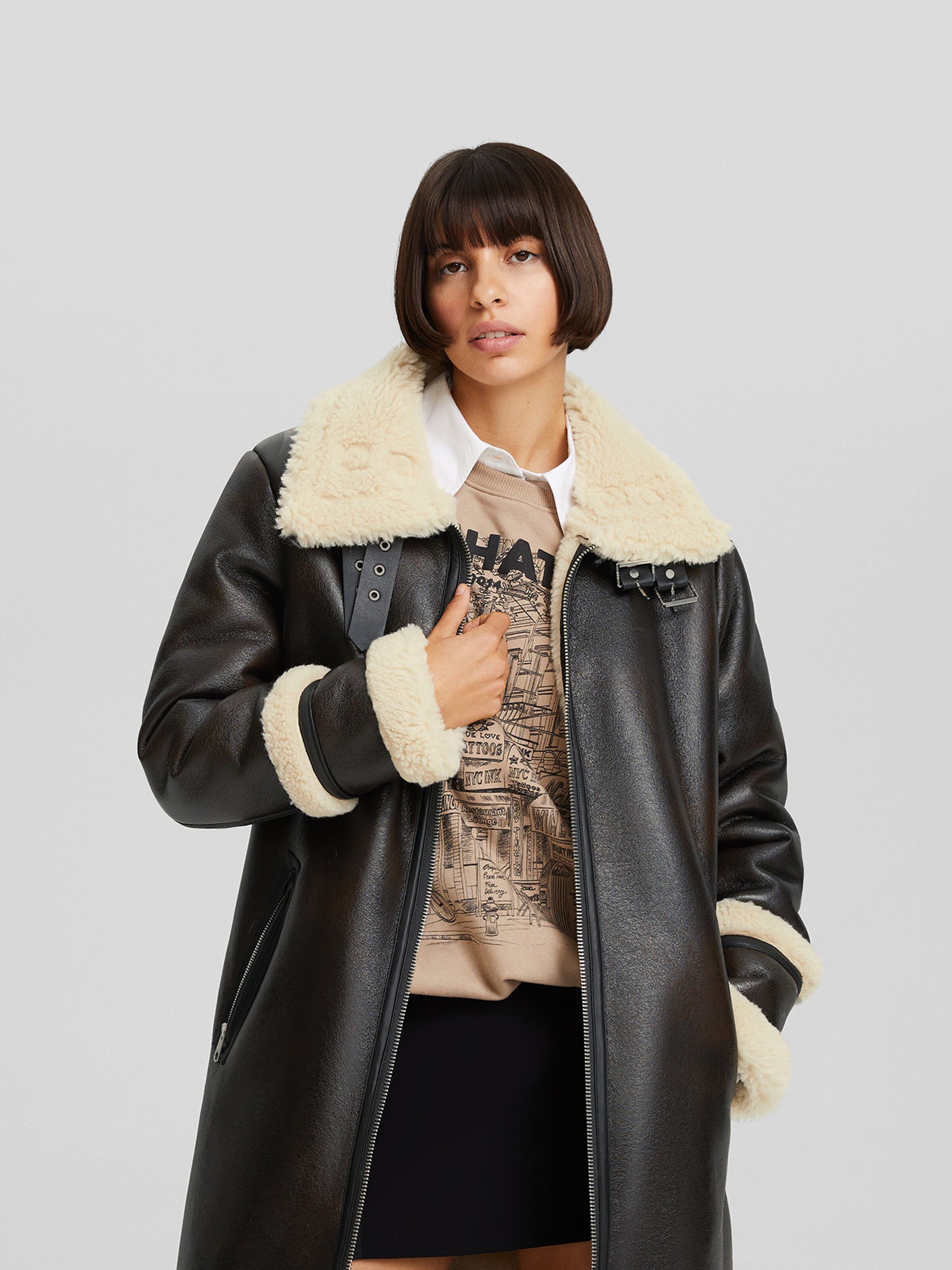 Manteau mi saison Bershka en Brun Fonce ABOUT YOU