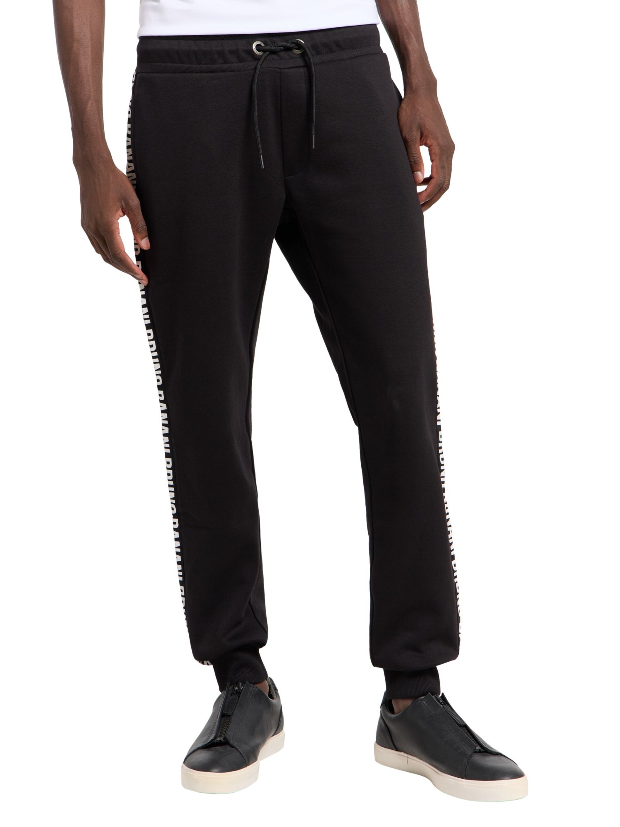 Bruno Banani Tapered Broek 'FRANCO' in Zwart: voorkant