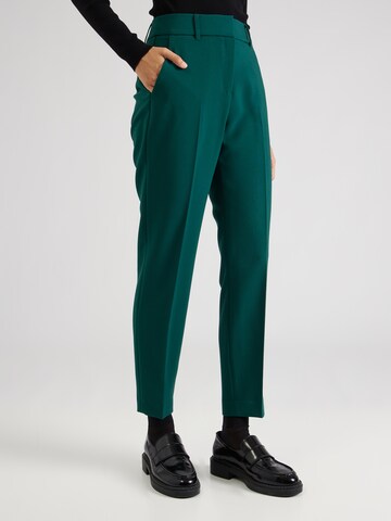 s.Oliver BLACK LABEL regular Παντελόνι με τσάκιση σε πράσινο: μπροστά