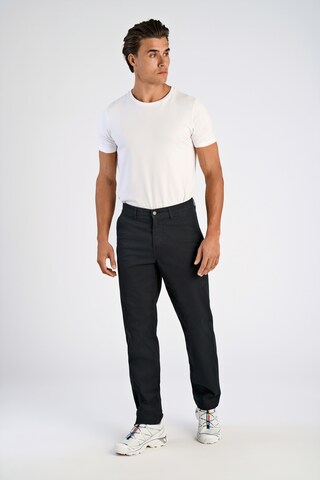 Lindbergh Regular Chino Pants in Black