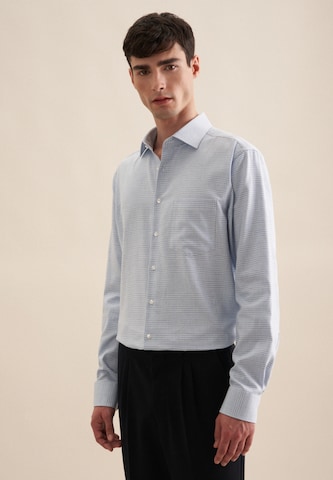 Coupe regular Chemise business SEIDENSTICKER en bleu : devant