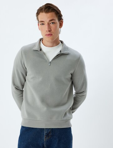 Koton Sweatshirt in Grey: front