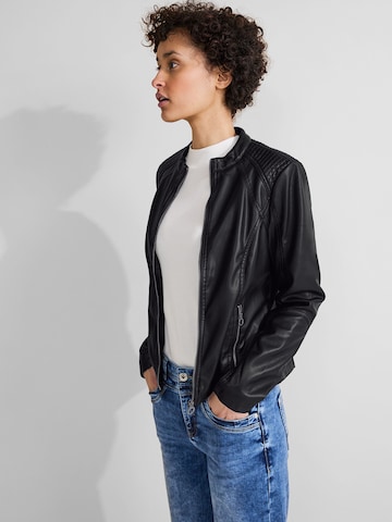 STREET ONE Jacke in Schwarz