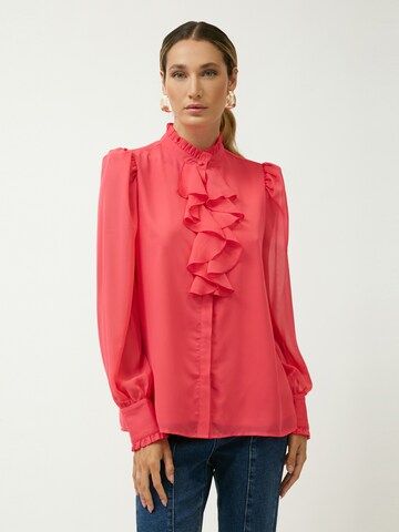 Chemisier Influencer en rose : devant