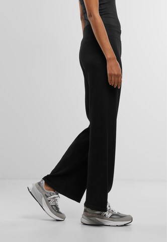 Aim'n - regular Pantalón en negro