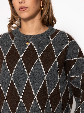 SASSYCLASSY Oversizepullover‌‌‌‌‌‌‌‌‌‌ in Grau