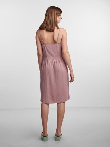 Robe 'Vinsty' PIECES en rose