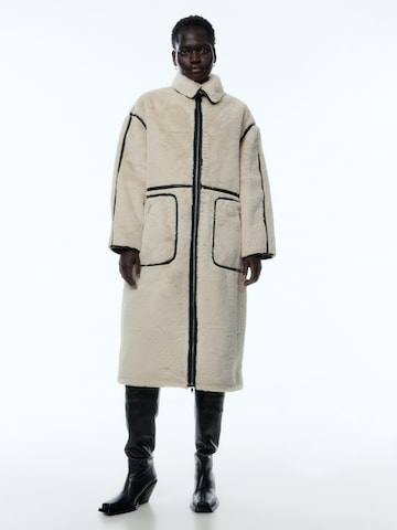 EDITED Χειμερινό παλτό 'Momoko' σε μπεζ: μπροστά
