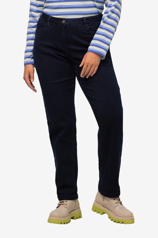 Ulla Popken Regular Jeans in Blauw: voorkant