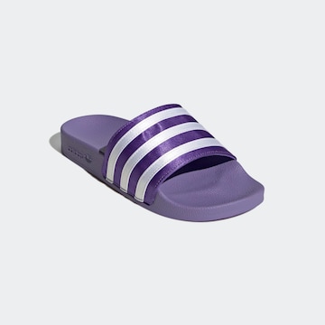 ADIDAS ORIGINALS Pantoletter 'Adilette' i lilla