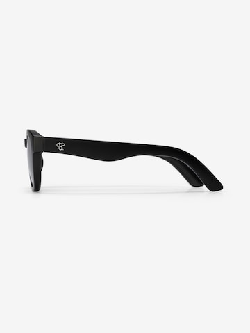 CHPO Солнцезащитные очки 'VIK' в Черный