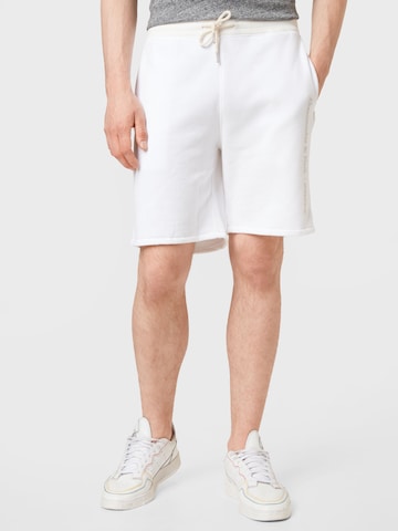 Abercrombie & Fitch Shorts in Weiß: predná strana