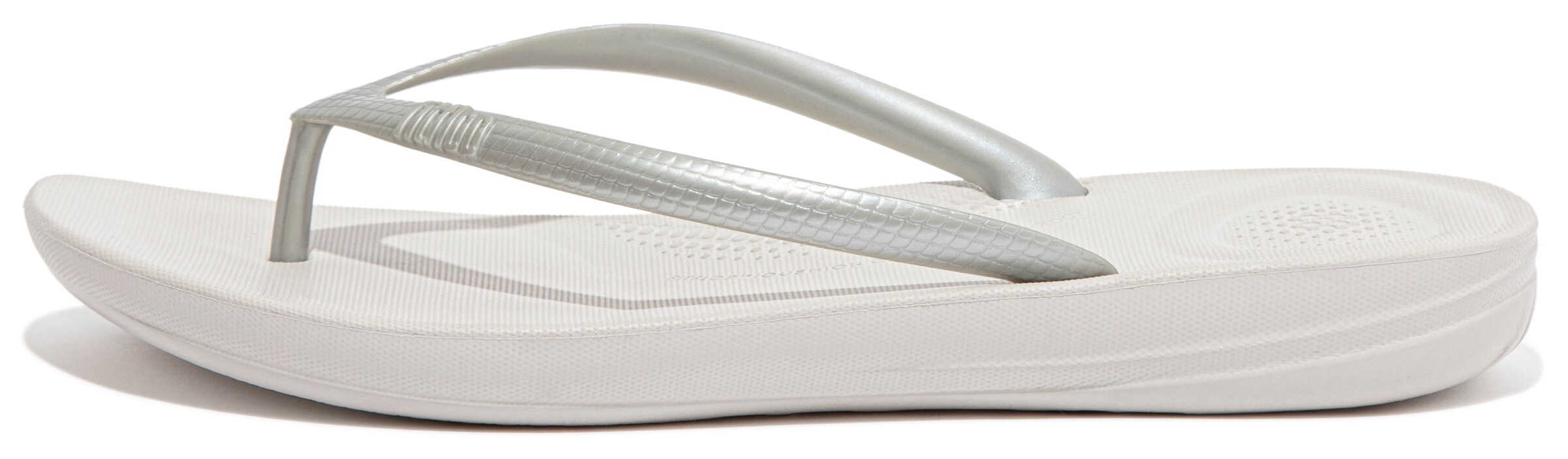 FitFlop T-Bar Sandals in Silver