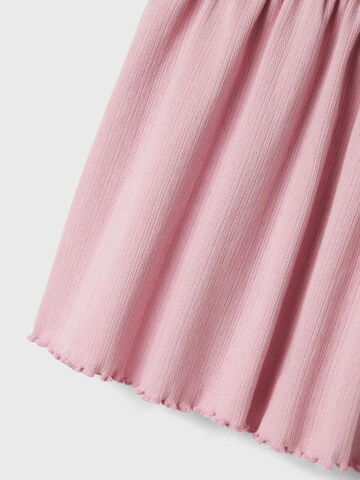 NAME IT Kjole i pink