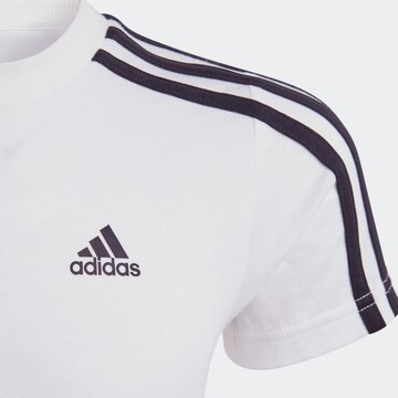 T-Shirt fonctionnel 'Essentials' ADIDAS SPORTSWEAR en blanc