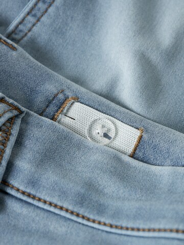 Skinny Jeans 'NKMTHEO' de la NAME IT pe albastru