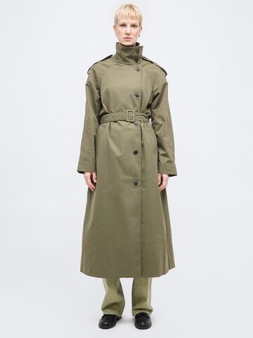 Vero Moda Tall Mantel in Grün: Vorderseite