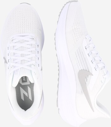 NIKE - Zapatillas de running 'Pegasus 39' en blanco