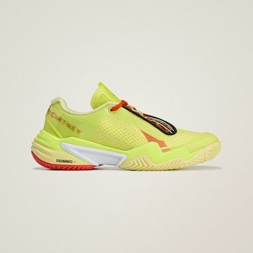 ADIDAS BY STELLA MCCARTNEY Sportschoen 'Barricade' in Geel