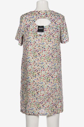 Avoca Dress in M in Mixed colors