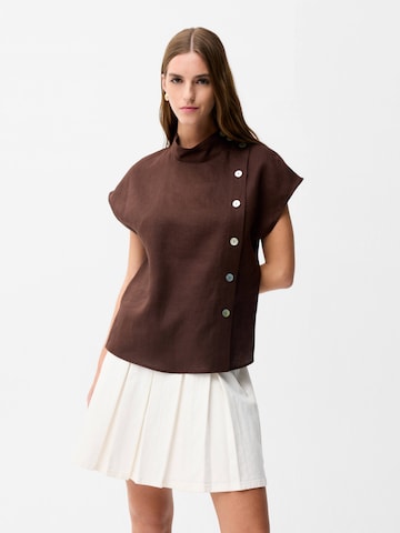 adl Shirt in Brown: front