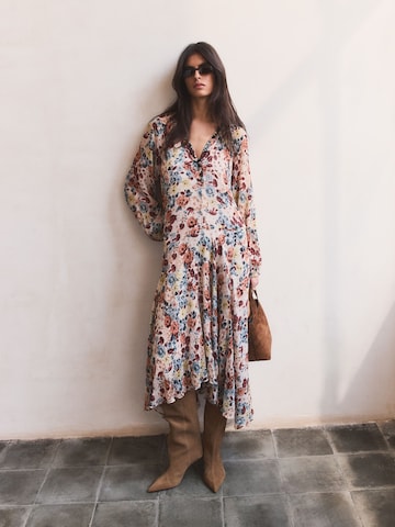 Robe Bhoem en beige : devant