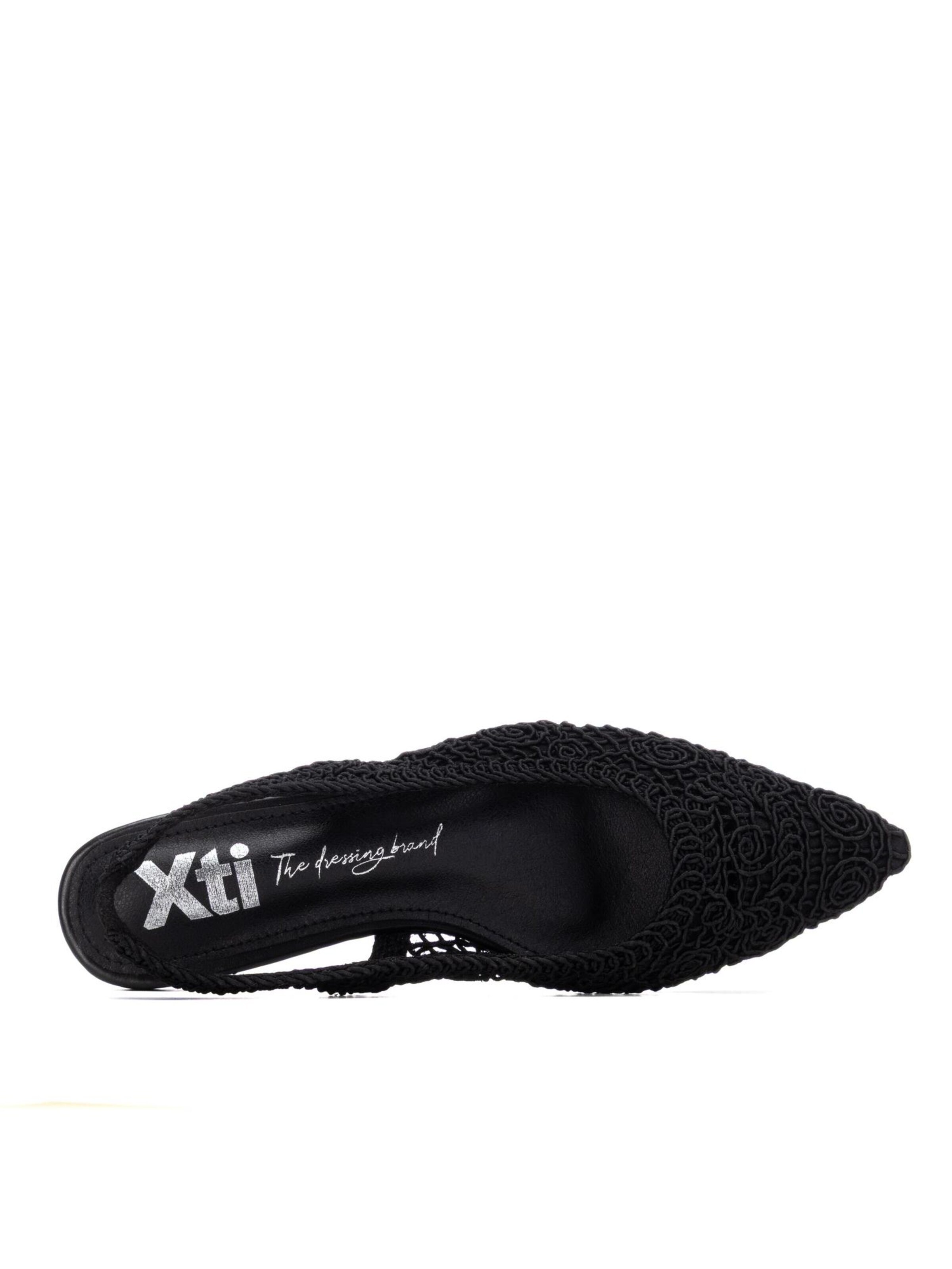 Xti Sandale‌‌‌‌‌‌‌‌‌ in Schwarz