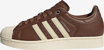 Baskets basses 'Superstar II' ADIDAS ORIGINALS en marron : devant